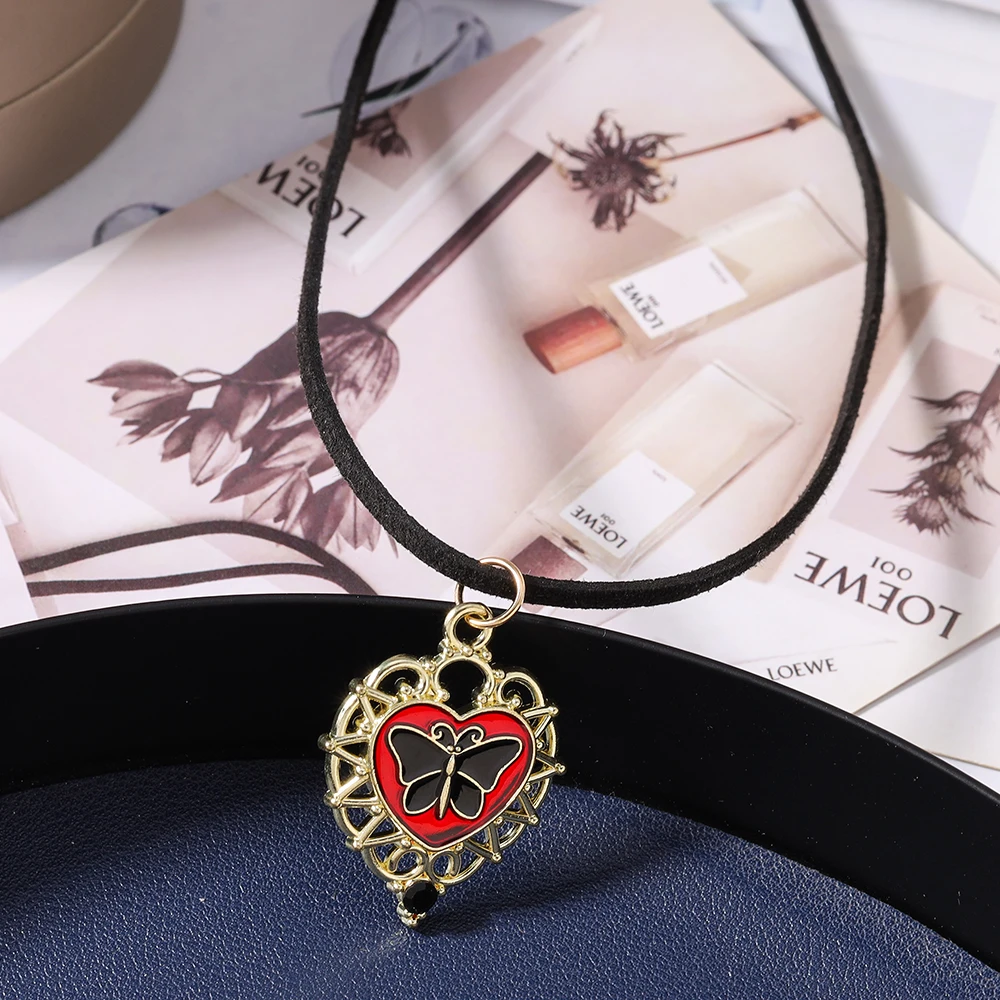 Gothic Butterfly Love Heart Pendant Necklace for Women Men Metal Punk Necklaces Jewelry Gifts