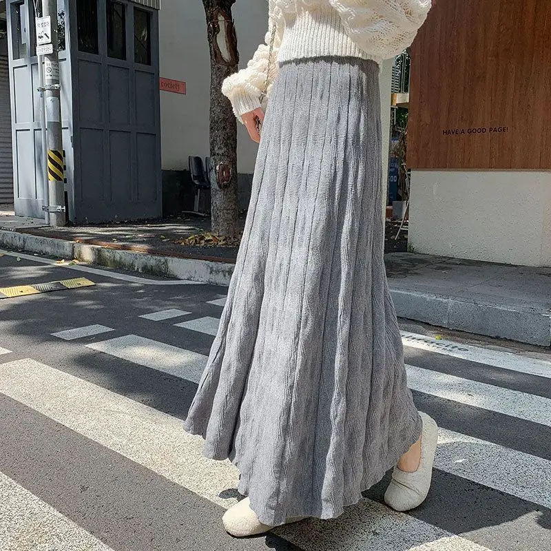 Korea Knitted Skirt Women Autumn New High Waisted Loose Pleated A-Line Skirts Chic Vintage Elegant Ladies Solid Long Skirt