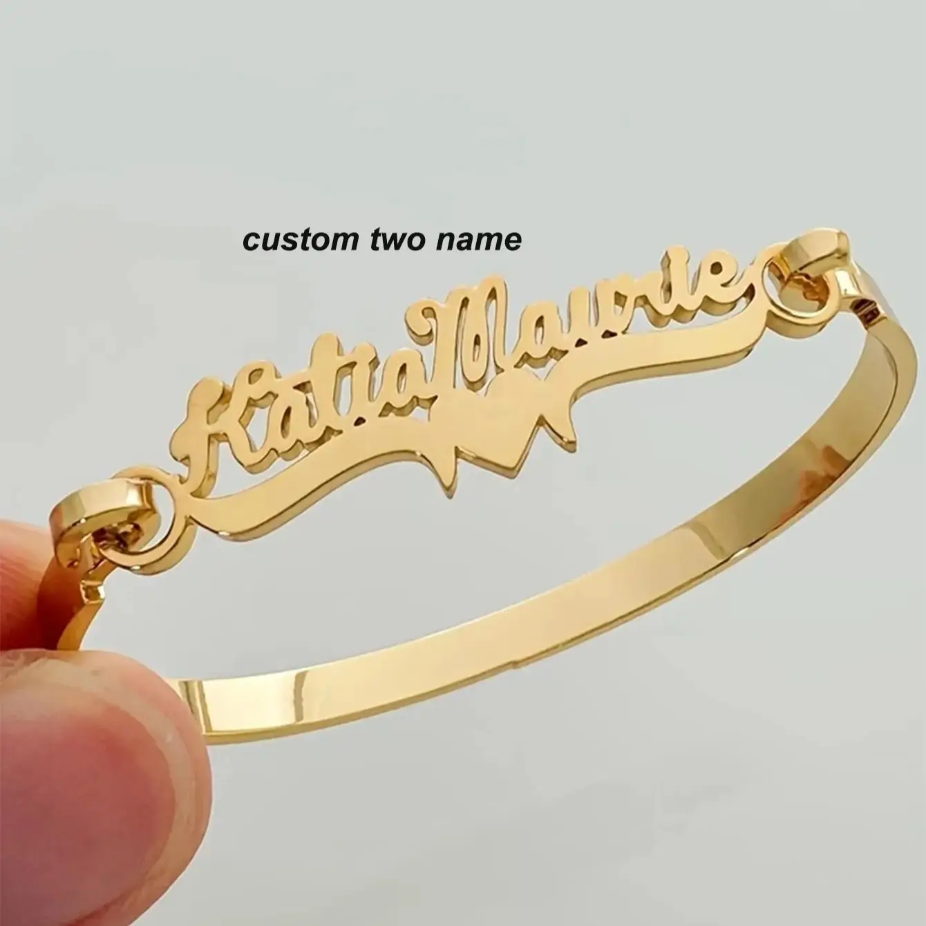 

Персонализированные браслеты-манжеты с двумя именами, из нержавеющей стали с 18-каратным золотым покрытием, водонепроницаемые, летние, в стиле панк, романтический подарок