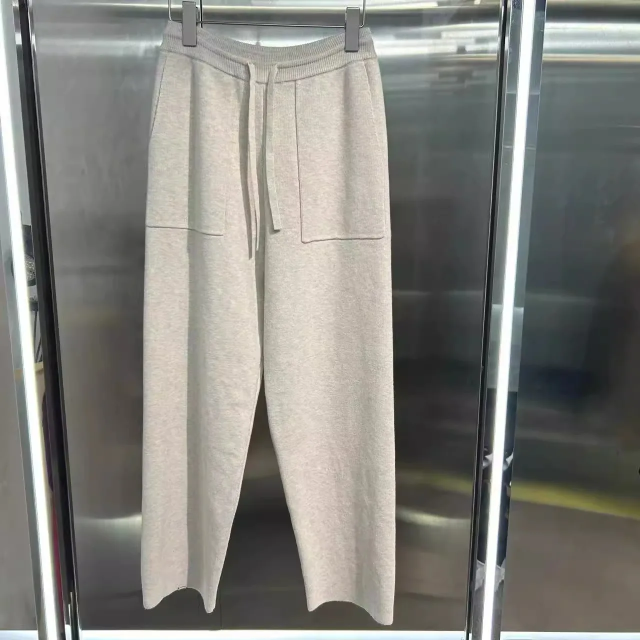 

Lazy Sle High Quali Knitted Wide Leg Straight Casual Sports Pants Men Loose Luxury Long Trousers Faionable Urban Leisure