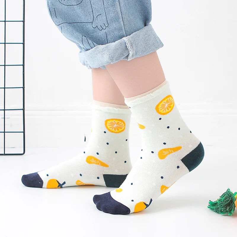 

New Cartoon Fruit Banana Strawberry Women's Sweet and Casual Mid Length Socks Wholesale Bubble Rib Trendy Socks