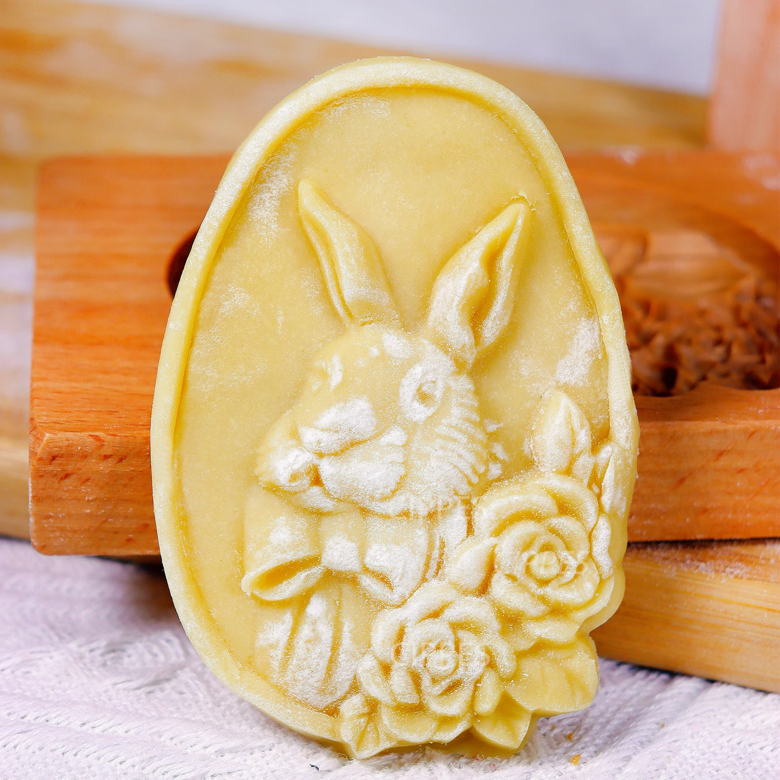 Wooden Cookie Molds, 3D DIY Cookie Cutter Mould with Easter Bunny Eggs Patterns, Cookie Stamp Embossing Press Molds