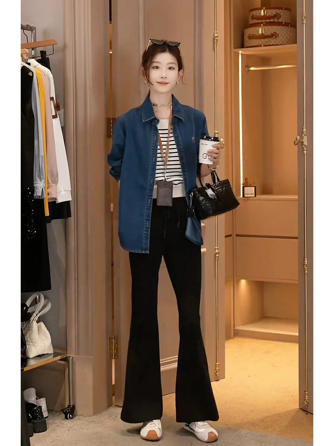 

Loose Fit Korean Style Women's Three-Piece Set Striped Vest Denim Jacket Long Pants Early Summer Fashion Outfit Casual Ensemble