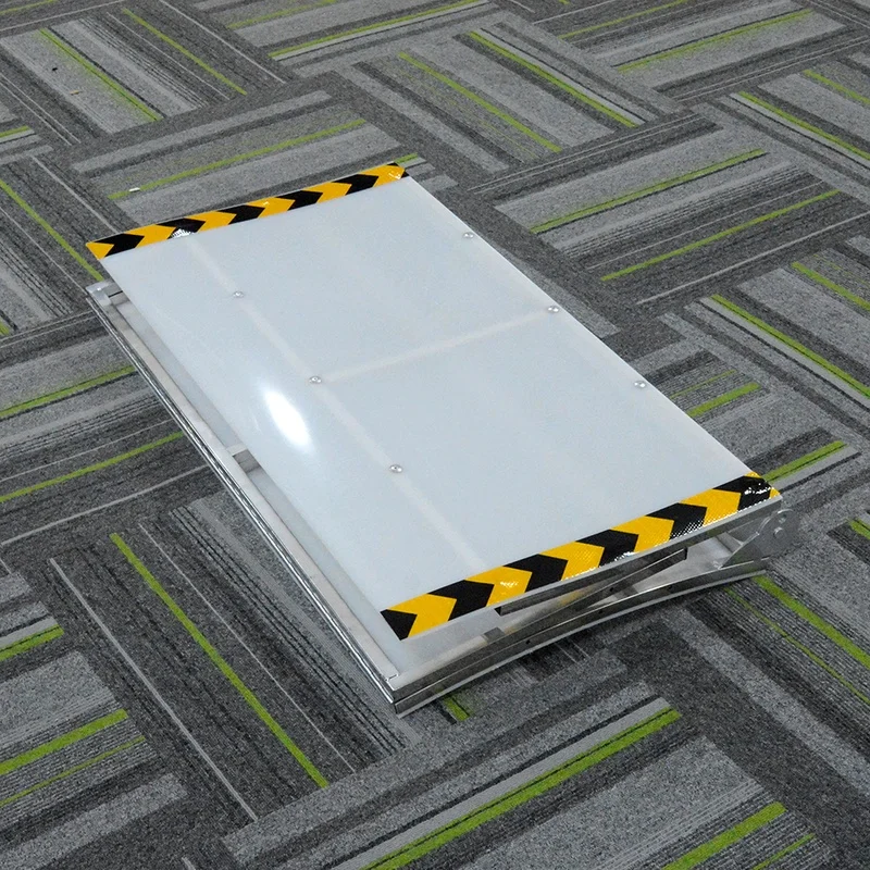 Vehículo todoterreno teledirigido Darksky con plataforma de salto plegable, rampa voladora, tablero de nailon con pendiente curvada, juguete para pasatiempos