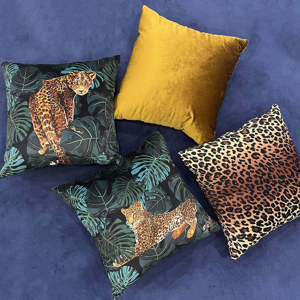 ESSIE HOME Tropical Animal Pattern Leopard Jungle Digital Print Velvet Cushion Cover Pillow Case For Living Room