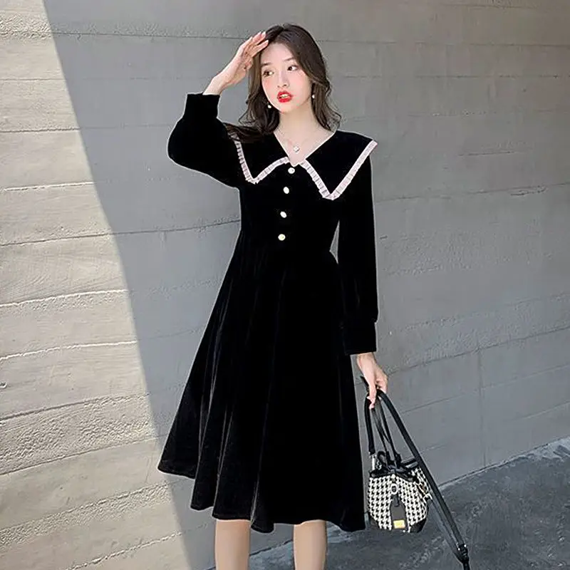 فساتين النساء بيتر بان طوق خمر النمط الفرنسي موضة Bodycon مزاجه الصلبة عادية العطاء الإناث الخريف جديد فساتين