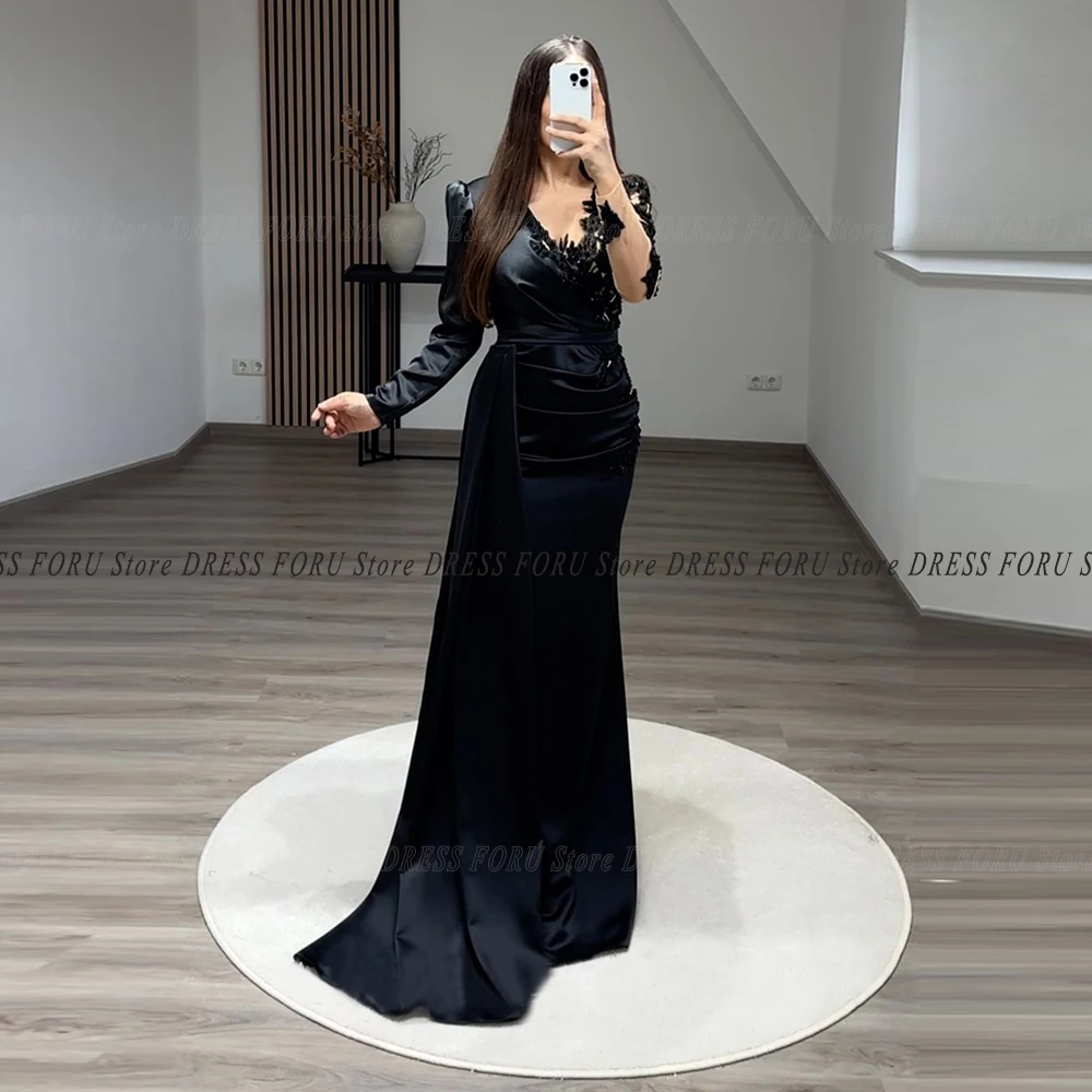 

Black Mermaid Evening Dress For Woman With Long Sleeve V Neck Applique Floor Length Satin Prom Party Gown 2023 Pageant Gala