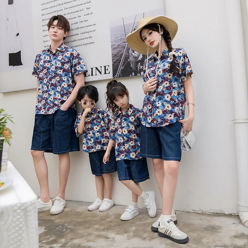 Floral Family Matching Outfits Polo Shirt Couple Set Wear Jean Short Pants Summer Holiday Women Blouse Tee Hawaii t-shirt