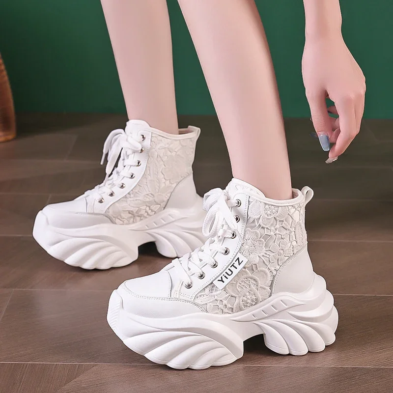 Fashion Women Chunky 8.5CM Platform Motorcycle Boots Lace Up Thick Bottom Ankle Botas Mujer High Top Punk Sneaker Shoes Autumn