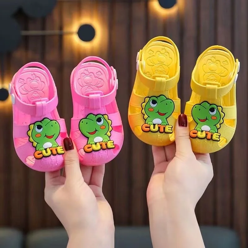 Baby Sandals Summer Closed Toe Kids Beach Shoes PVC Cartoon Soft Sole Toddler Shoes Infant Boys Girls Non-slip Garden Sandals