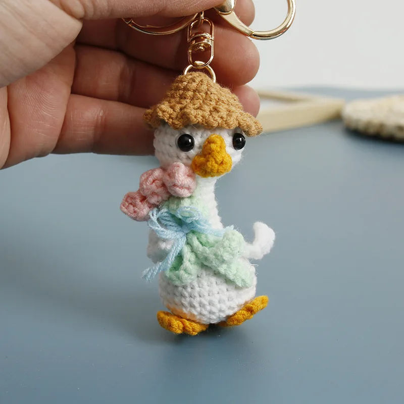 Funny Duck Doll Crochet Keychains Handmake Knit MIni Duck Doll Keychain For Car Keys Accessories Cute Duck Keyrings Wholesale