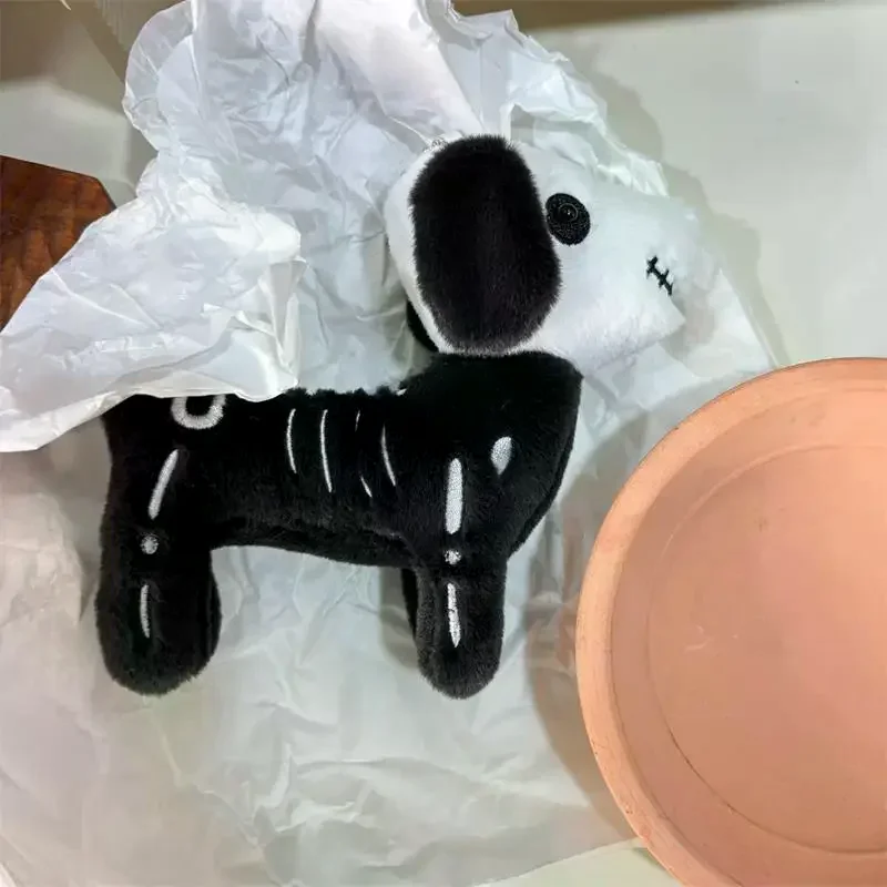 Leuke Halloween zwarte schedel hond pluche pop knuffels sleutelhanger hanger tas charme rugzak hangende ornamenten meisje sleutelhanger geschenken