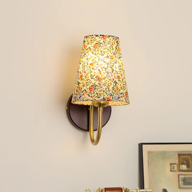New wabi sandy wind retro floral bedside wall lamp French medieval bedroom solid wood fabric decorative aisle lamp