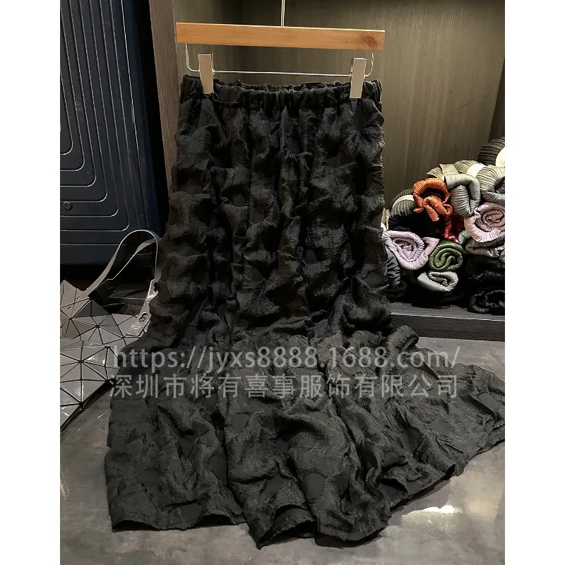 Miyake Mezza gonna a pieghe 2025 Elegante gonna a metà corpo a pieghe tinta unita Autunno Nuovo pendolare Semplice Jupe medio lungo