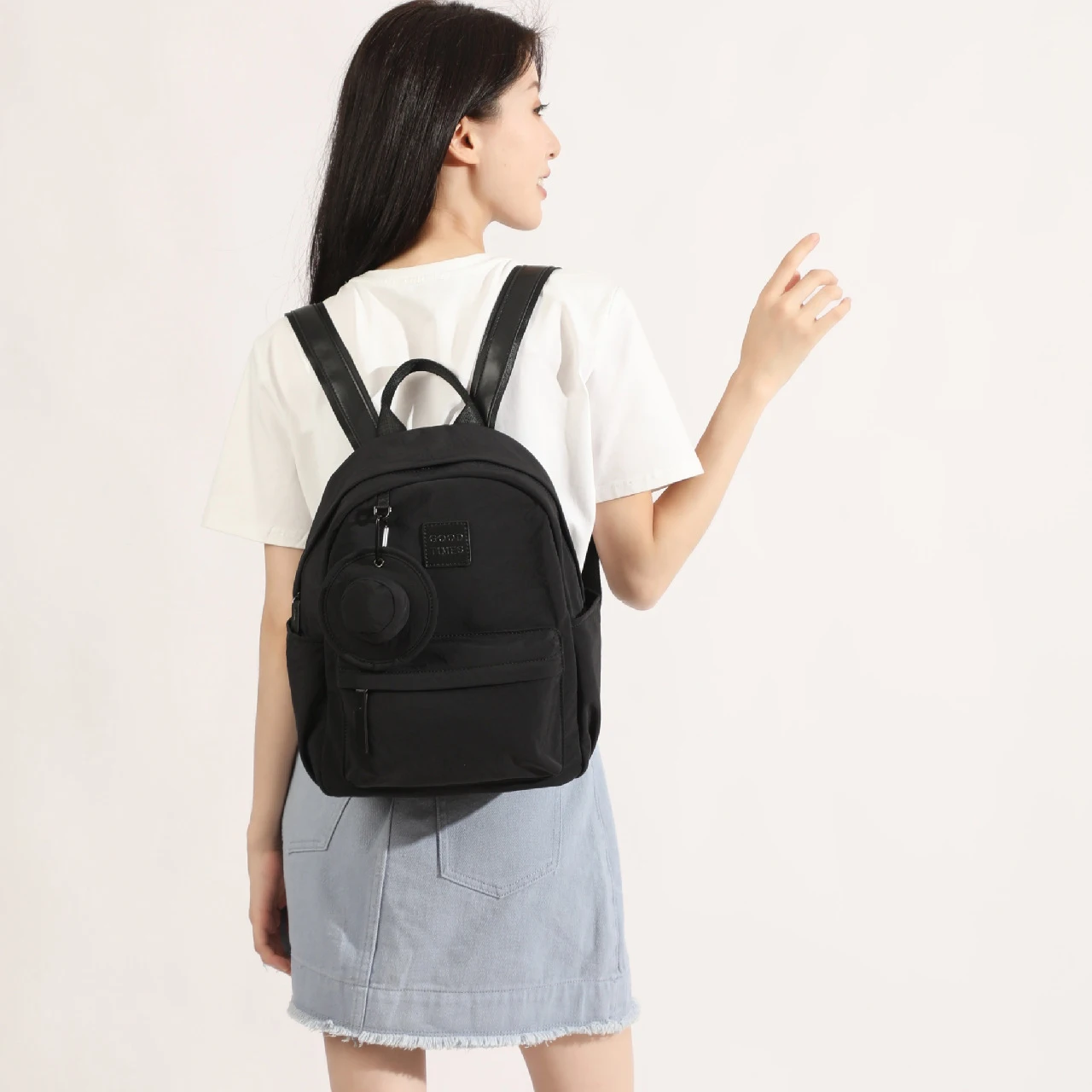 Alirattan 2026 New Backpack Women's Fashion Lightweight Travel Bag Computer Backpack Leisure Commuter Bag