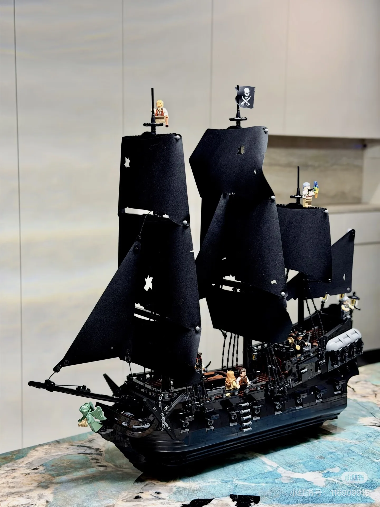 2025 NIEUWE Pirates Of The Caribbean Schip Revenge Oorlogsschip Black Pearl Zeilboot Bouwsteen Bakstenen Montage Speelgoed Kid Gift - afbeelding 2