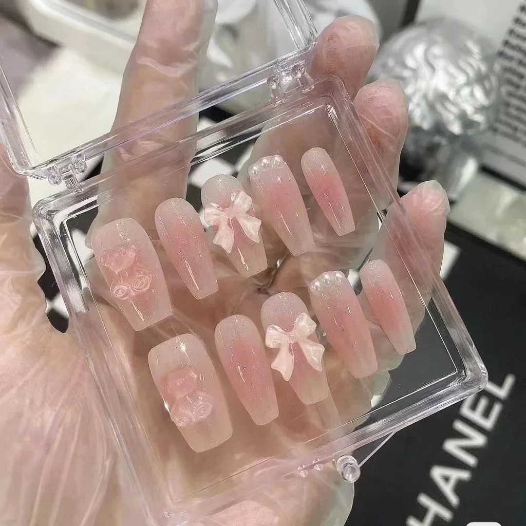 

Cute Pink Bear Handmade Wear Nails Bear Bow Blush Nail Art Pearl Gradient Fake Nail Patch