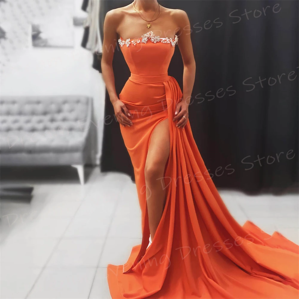 Vestidos de Noche modernos de sirena naranja para mujer, elegantes vestidos de graduación sin tirantes, Sexy con abertura lateral