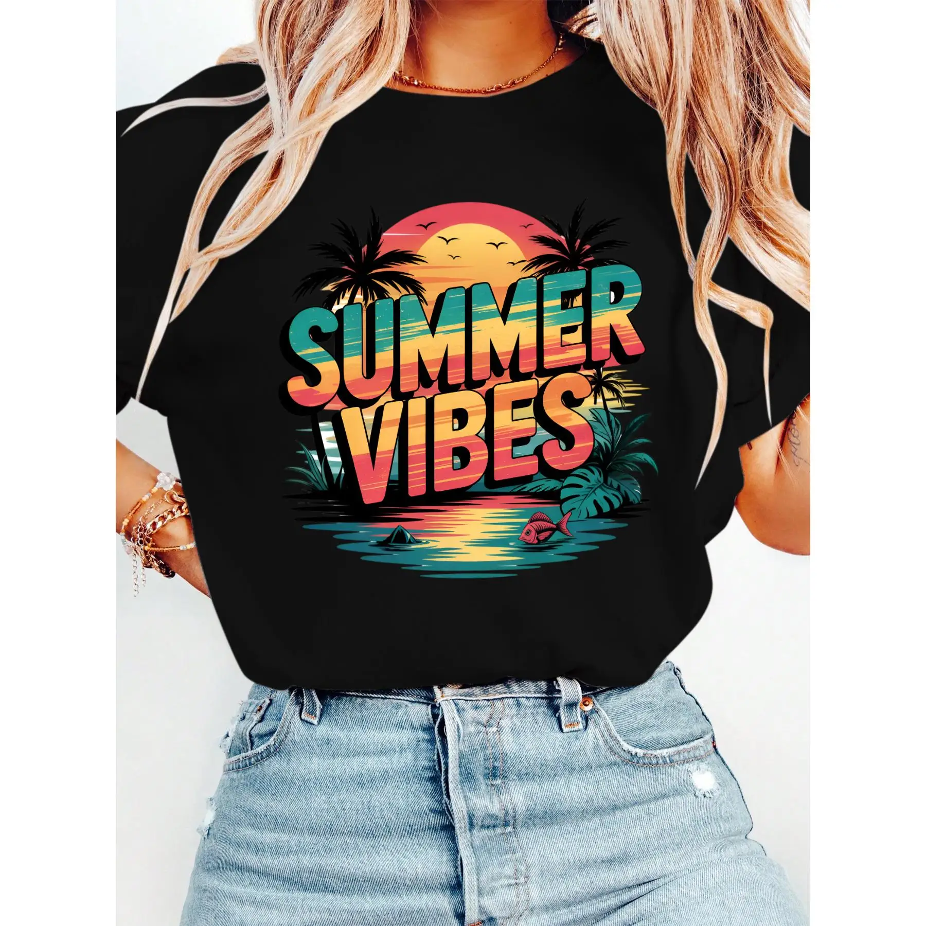 

Summer Vibes T-shirt Women's Vintage Beach Graphic Tee Tropical Vacation Tops Sunset Palm Tree Print Summer Holiday Gift