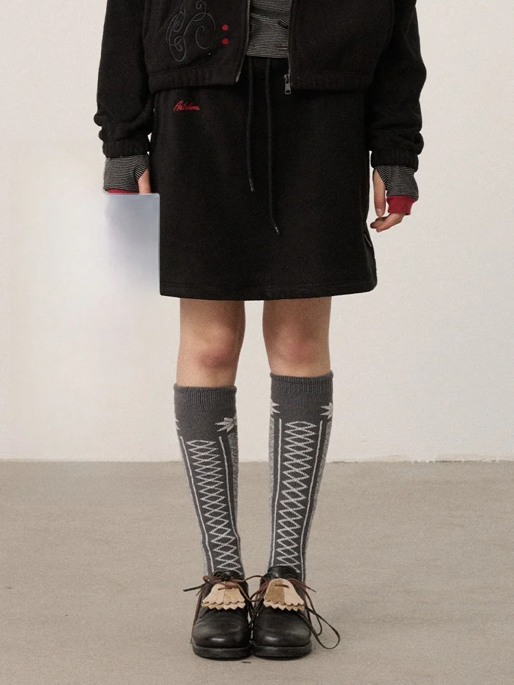 

Achihara Casual Low Waist A-Line Skirt Polyester Fabric Fce Yarn Velvet Single Piece Girls Ladies Commute Season Skirt