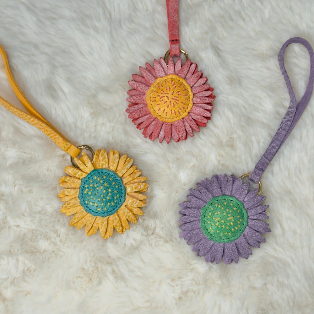 

Тема подсолнуха, сумка высокого качества, подвески, аксессуары, коровья кожа, тыква, декор автомобиля, украшение для сумки, брелок для ключей, идеальная подвеска для сумки