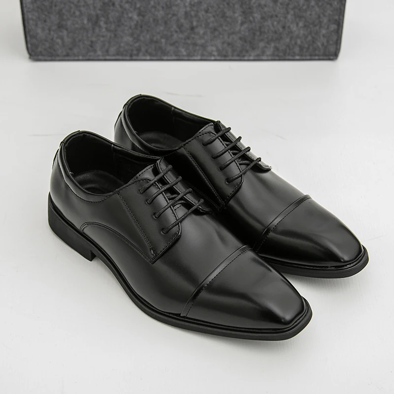 

Men's Leather Shoes Fashionable Classic Three Joint Oxford Shoes Square Head Business Office Comfortable Casual Shoes For Men
