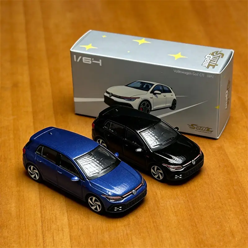 

Масштабная модель спортивного автомобиля Golf R GTI MK8 1:64, литая из металла, для гонок на треке, имитация, миниатюрная масштабная модель, детская игрушка, подарок