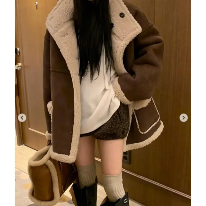 

Женское шикарное зимнее пальто, свободное модное меховое кожаное пальто, теплый двусторонний топ с отложным воротником