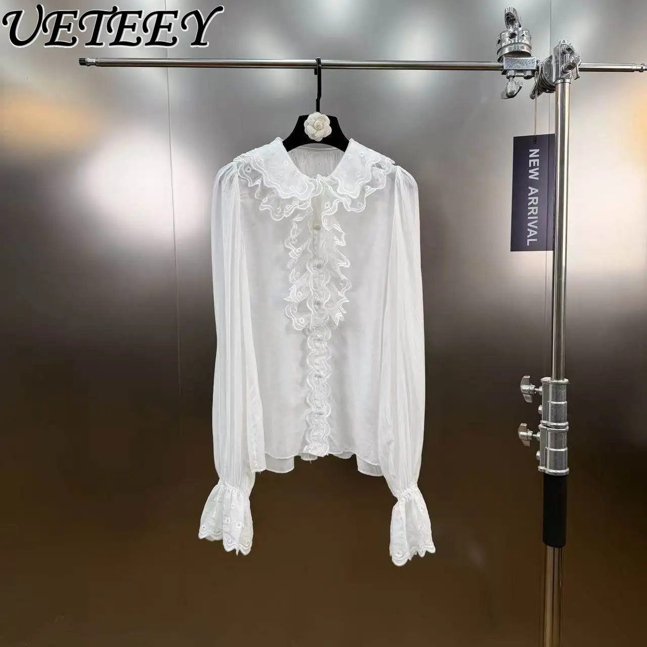 2026 Pantaloni a gamba larga a vita alta stile minimalista primaverile e camicia con colletto in pizzo ricamato bianco Set da due pezzi per pendolari francesi