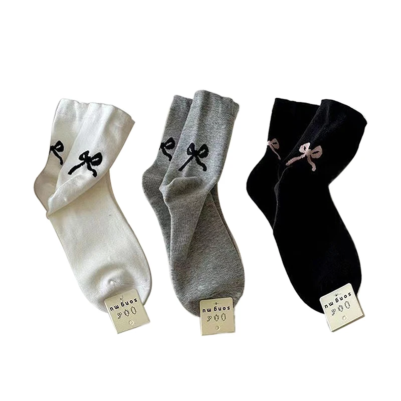 Fashion Socks For Women New Japanese Style Casual Simple White Cute Socks Trendy Bow Sweet Girls Short Socks Breathable