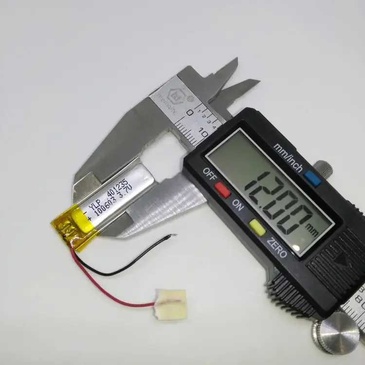 Nuova batteria per auricolare Bluetooth Bt320s calda Batteria al litio da 3,7 V 130 mAh di grande capacità 401235   asta autoscatto generale