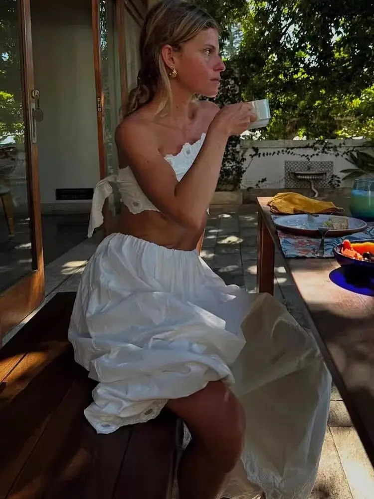 

2025 New Women Lace Embroidery Patchwork Set Strapless Wrapped Crop Top + Elastic Waist A-Line Long Skirt Pure Cotton Suit