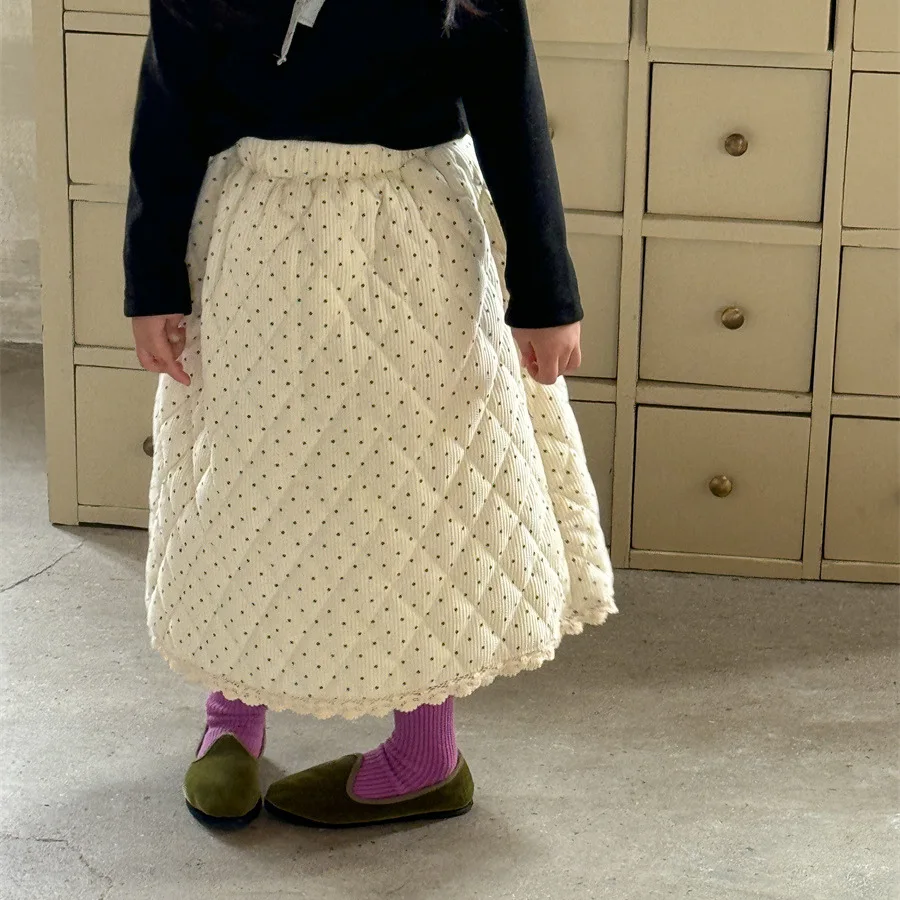 Girls Half Length Skirt 2025 Winter New Product Korean Edition Western Wave Point Leisure Versatile Half Length Waist Skirt