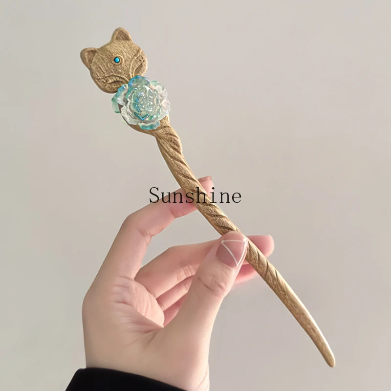 

Super fairy retro fox wooden hairpin, advanced sense of gradual change flower coil hairpin