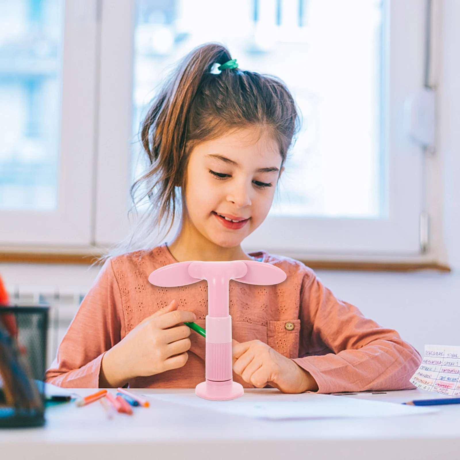 كرسي مصحح الوضعية للأطفال خفيف الوزن محمول الجلوس الجبيرة أداة منع قصر النظر الحدباء الكتابة قراءة قوس