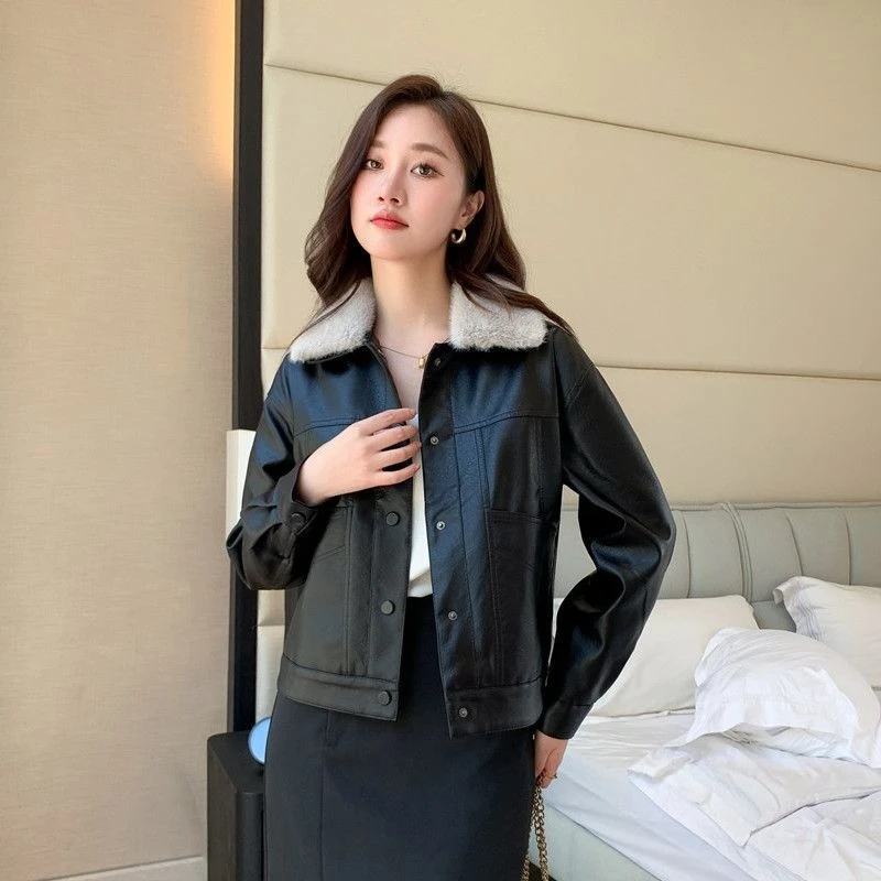 

Женская короткая кожаная куртка, зимняя теплая куртка на подкладке из искусственного меха, модное стильное пальто, лидер продаж