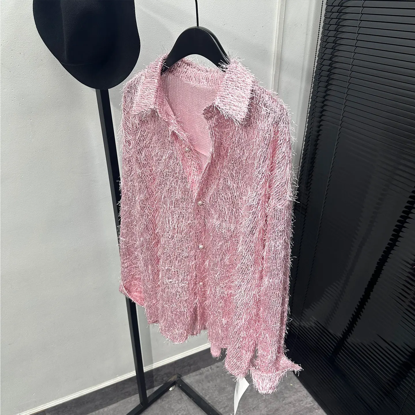 Pu Shuai Casual Pink Tassel Hollow-out Frayed Shirt Men's and Women's Long Sleeves Lapel Loose High-End Sense Design Blouse