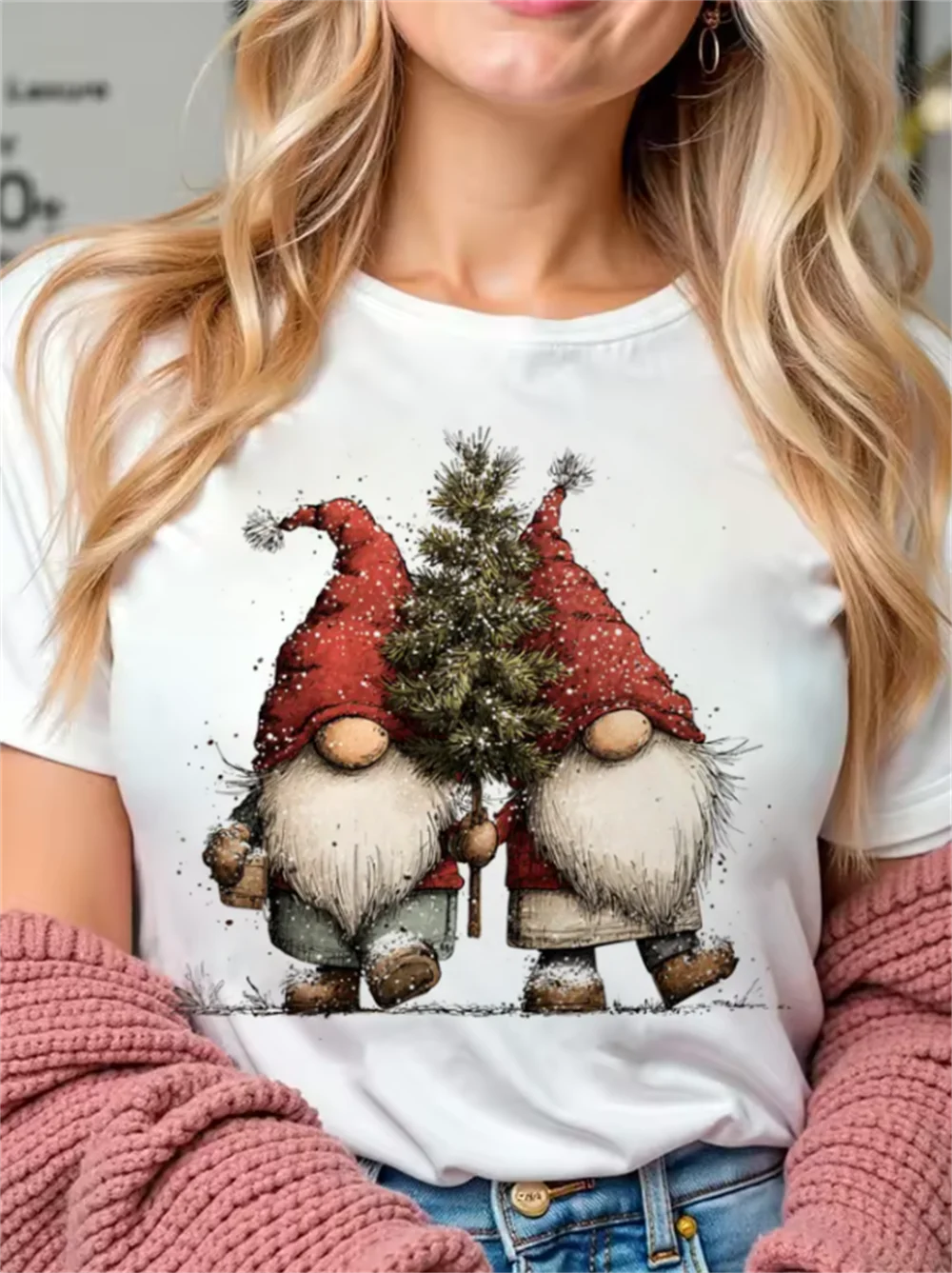 شجرة عيد الميلاد نمط السنة الجديدة تي شيرت مطبوعة المرأة الكرتون لطيف مطبوعة أعلى الأساسية عارضة المرأة قصيرة الأكمام تي شيرت أبيض