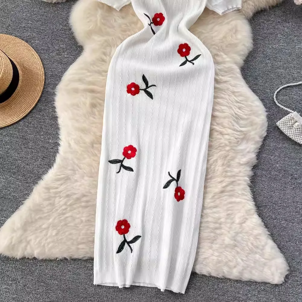 YuooMuoo Summer Knitted Elegant Embroidery Dress French Fashion White Black Short Sleeve Bodycon Dress Chic Lady Party Vestidos