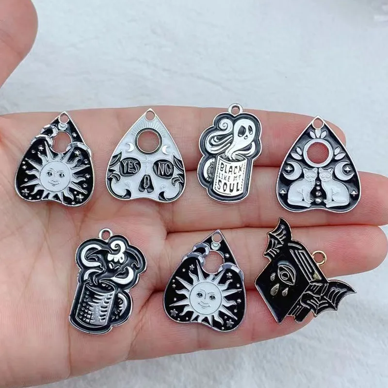 10pcs Witch Ouija Enamel Pendant charm Witch cat Sun Moon Skull  Pendant For Jewelry Making DIY Jewelry Findings Designer Chrams