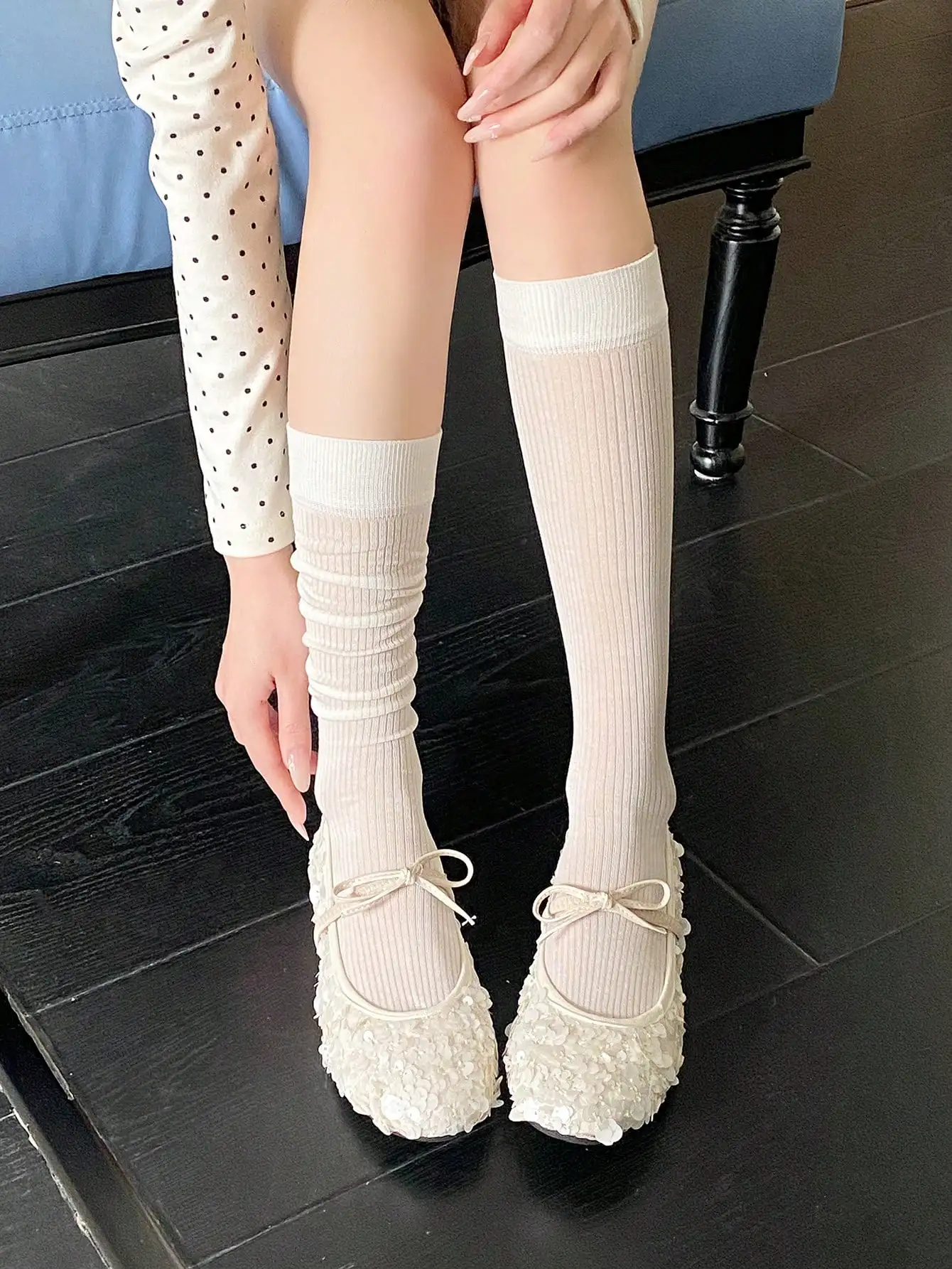 Damen-Seidensocken, hochwertig, neue Mode, Frühling und Sommer, kniehohe Socken für Mädchen, Schulstil, einfache, lässige lange Socken – Detail 8