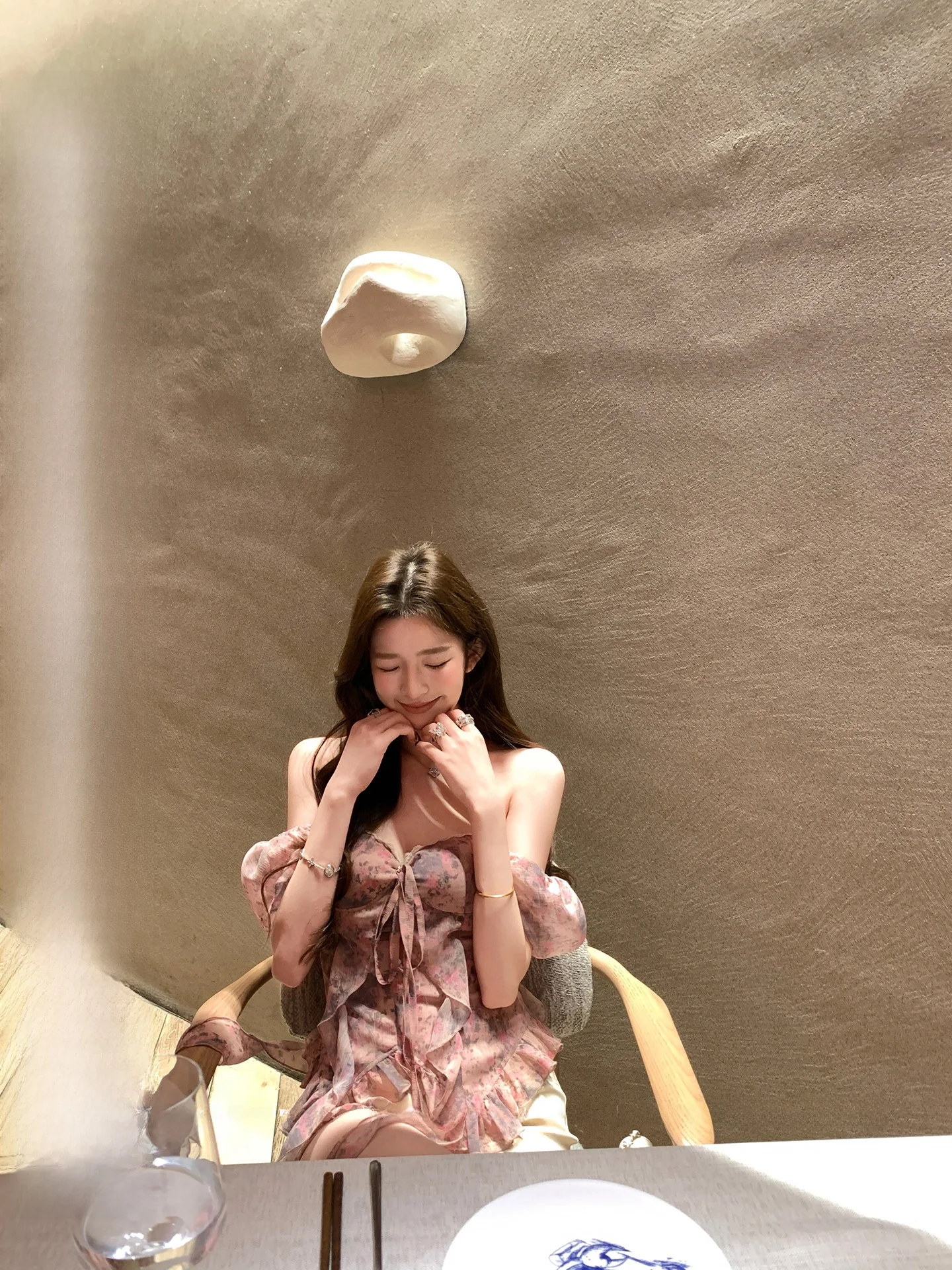 

Chic YOLI Zhang Yuli Floral Print Square Neck Chiffon Top Women's Spring Vintage Slimming Blouse Elegant Style Short Sleeve