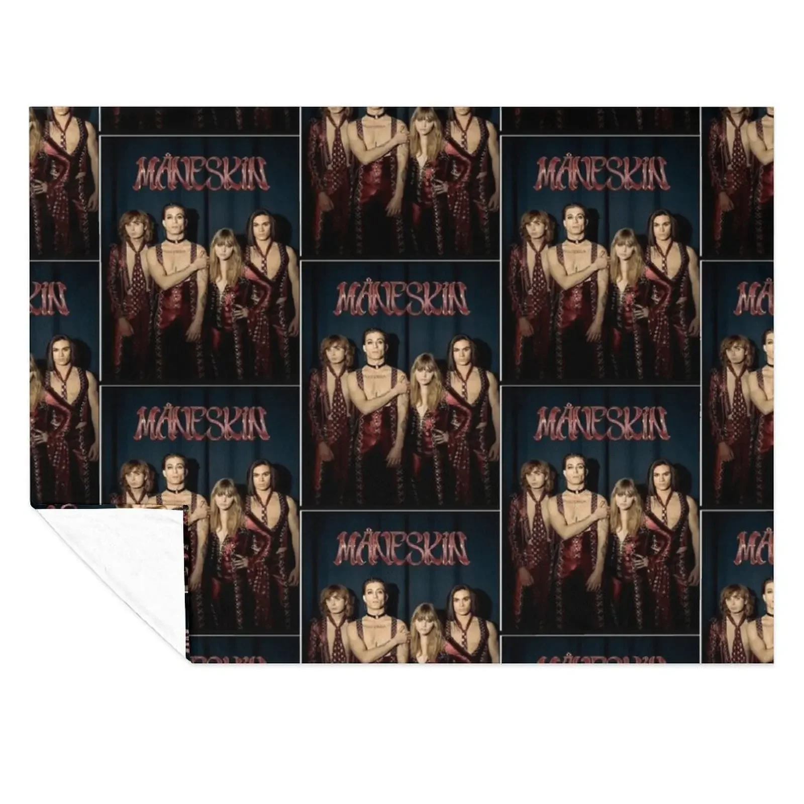 

Maneskin rock band Maneskin Poster Throw Blanket Blankets For Bed funny gift Soft Big Polar Blankets