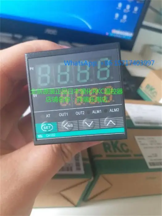 

New original genuine Nippon Rika RKC thermostat CH102FK02-V*GN-NN