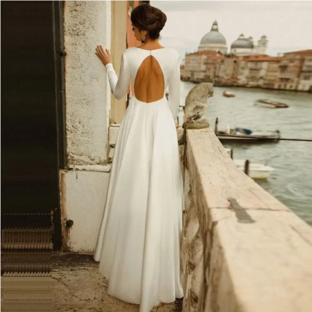 Abiti da sposa in raso A Line abiti da sposa con spacco laterale A maniche lunghe lunghezza del pavimento abbigliamento da sposa da spiaggia con cintura nuovi abiti da sposa