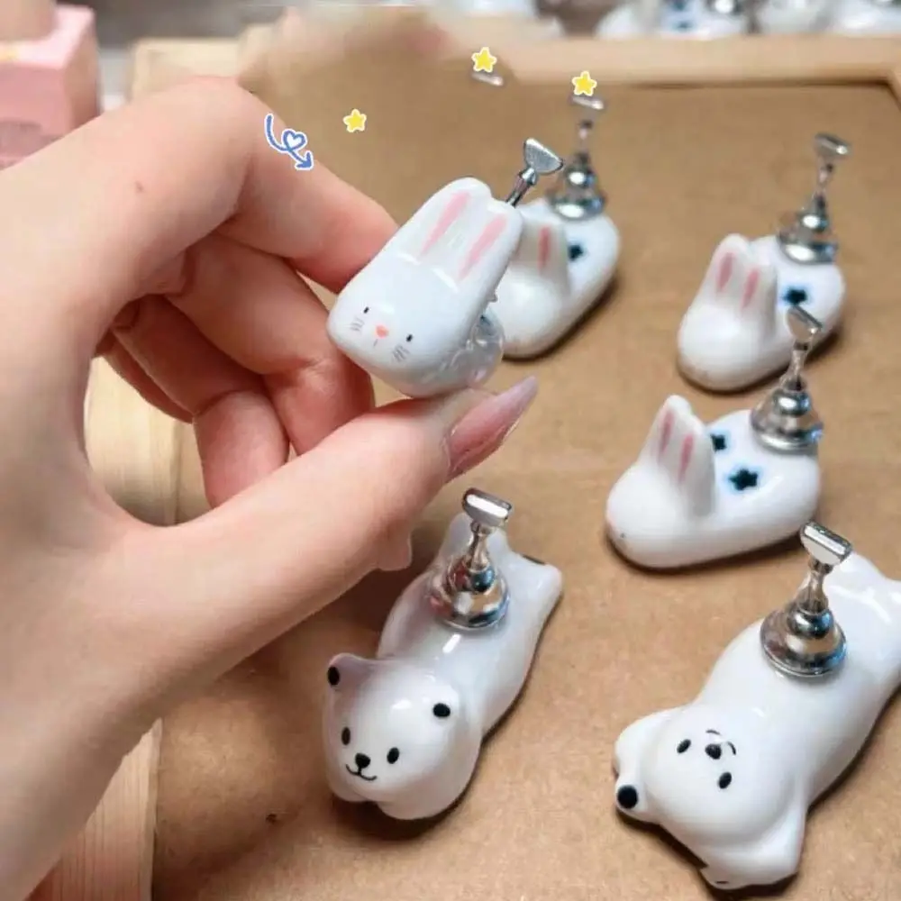 Nail Art Practice Ceramic Nail Display Stand Press on Nails Nail Organizer Pen Holder Ceramic Nail Tip Base Holder