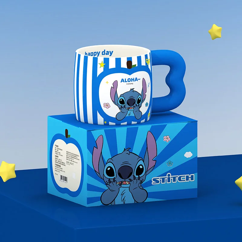 Mug keramik Anime Stitch Lotso. Cangkir kopi susu berkapasitas besar. Peralatan makan anak-anak anime yang lucu, personal, dan kreatif.