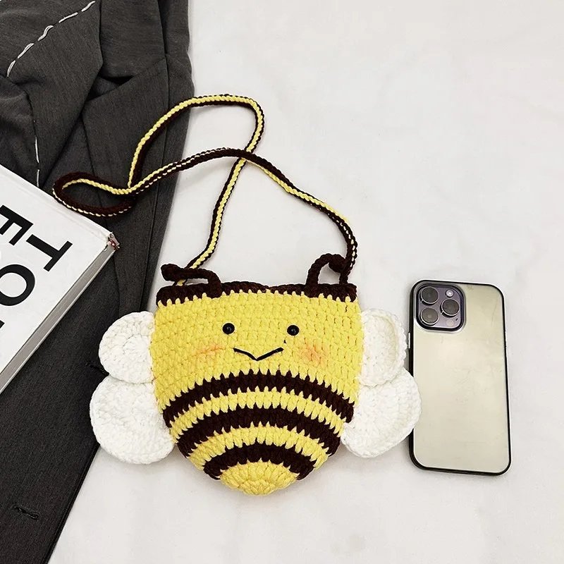 

Fabric Patchwork Crossbody Bags Bee Shape 2025 High Quality Bags for Women Autumn/winter Niche Design Sense Women's Handbags