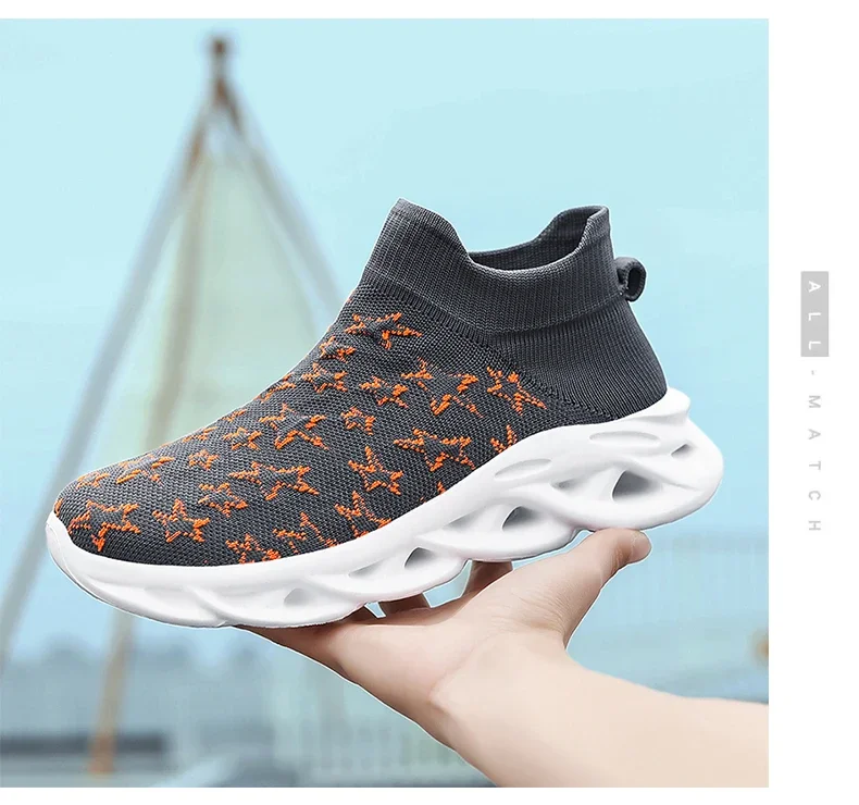 Minimalist Light Men Casual Footwear Anti Slip Wear Resistant Sole Solid Color Breathable Daily Outdoor Flat Sneakers