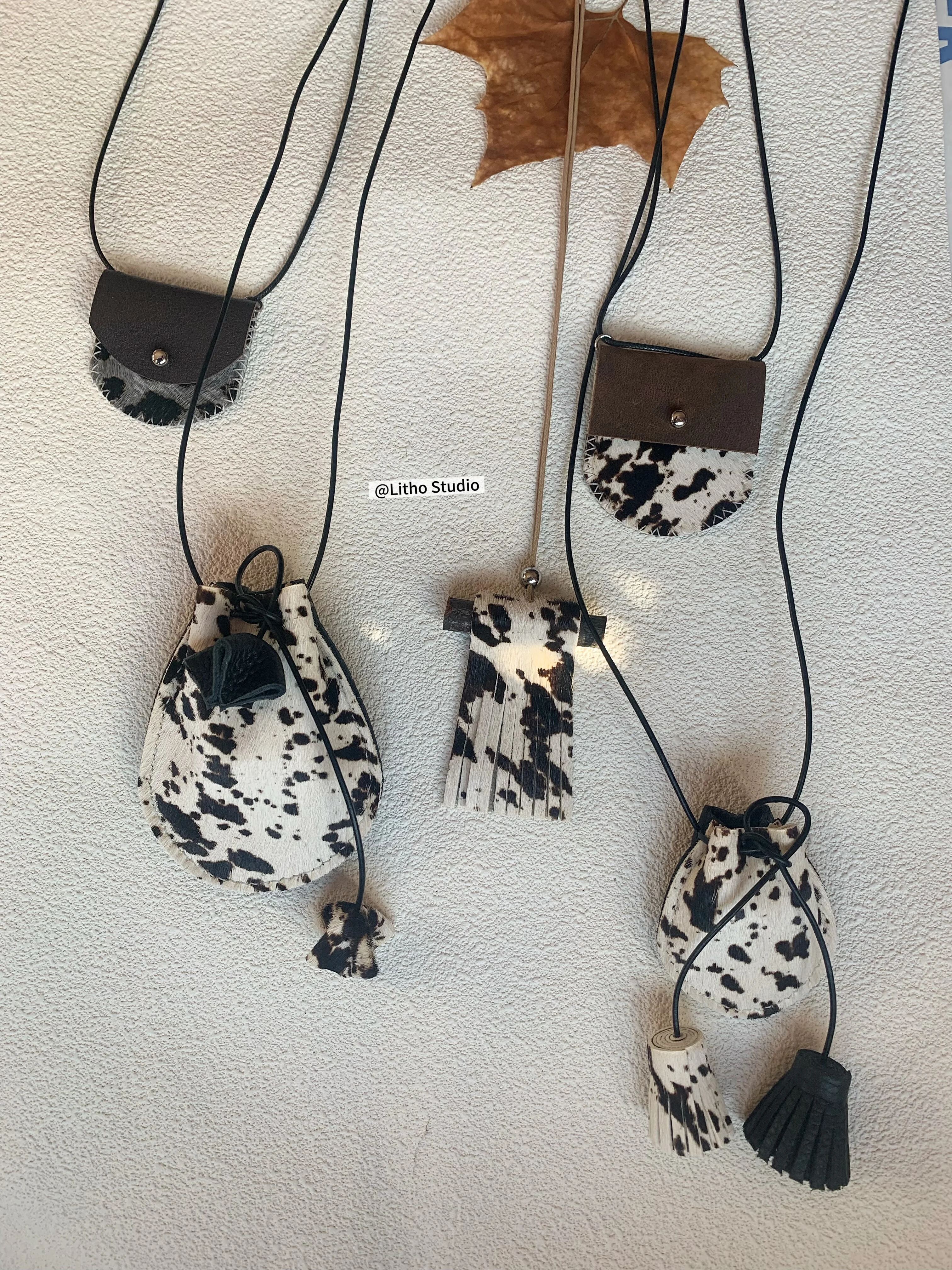Vintage Brown Genuine Leather Zebra Print Earphone Case Handmade Cowhide Fur Mini Crossbody Bag Winter Fashion Accessory Women